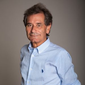 Il candidato a sindaco Valerio Pizzuti