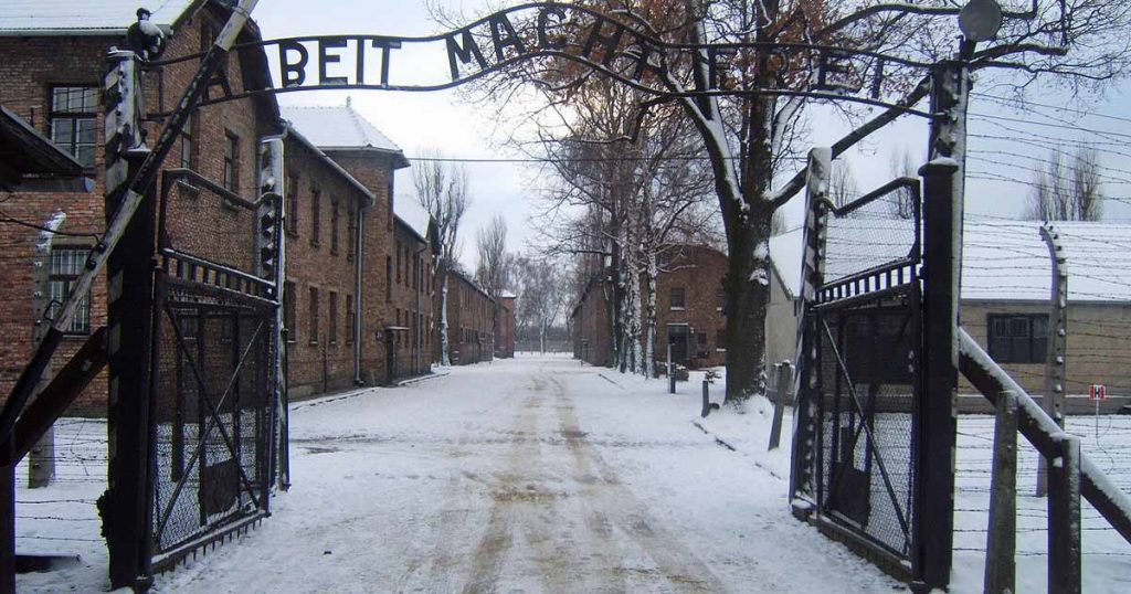 Un'immagine di Auschwitz