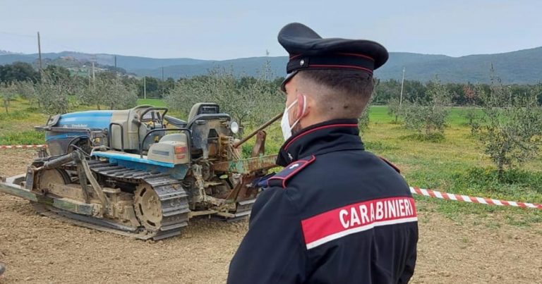 I carabinieri sul posto dove è successo il fatto