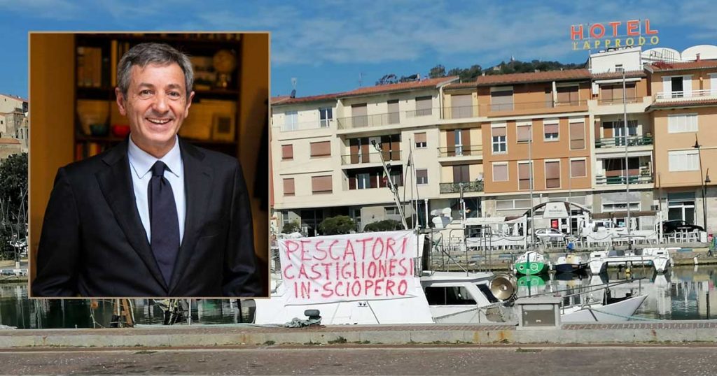 La protesta dei pescatori a Castiglione e Fabio Tavarelli, consigliere delegato ad economia e ambiente