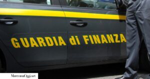 Falso finanziere scoperto dai finanzieri veri, guardia di finanza