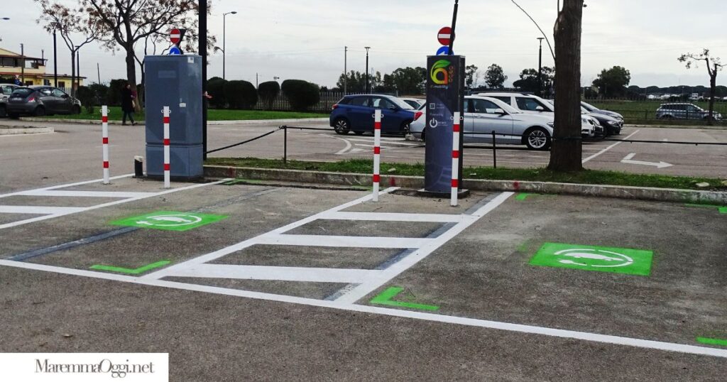 Le colonnine elettriche installate a Castiglione della Pescaia