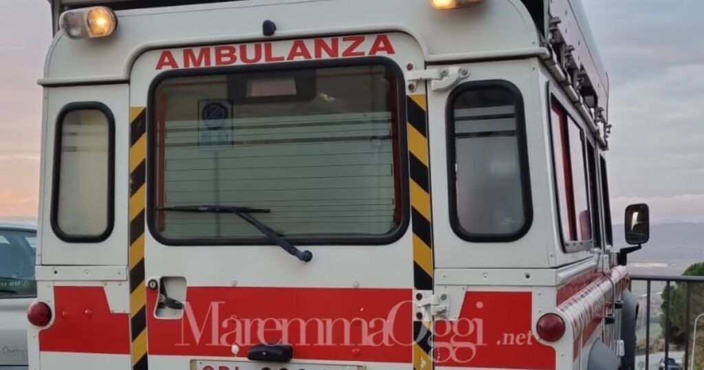 Un'ambulanza della Croce rossa (foto d'archivio)