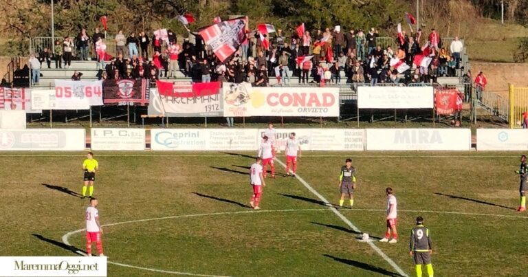 Grifone Grosseto calcio partita contro l'Orvieto