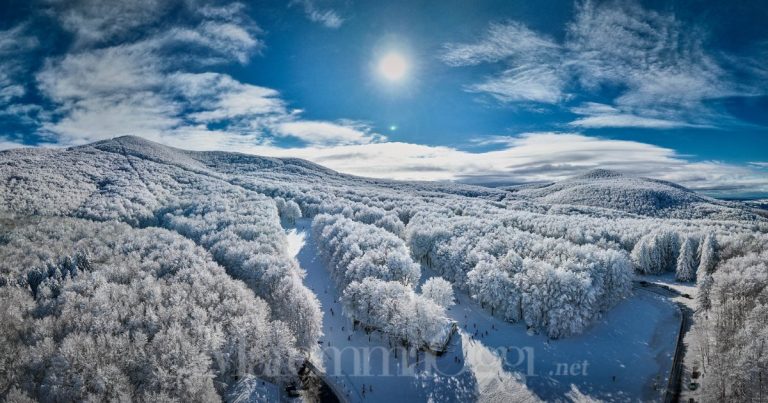 Gli impianti da sci sul monte Amiata, la partenza alle Macinaie