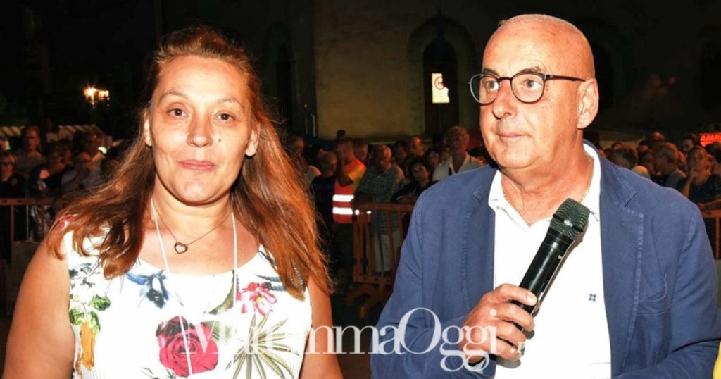 L'ex vicesindaca Valeria Bruni con il sindaco di Manciano, Mirco Morini
