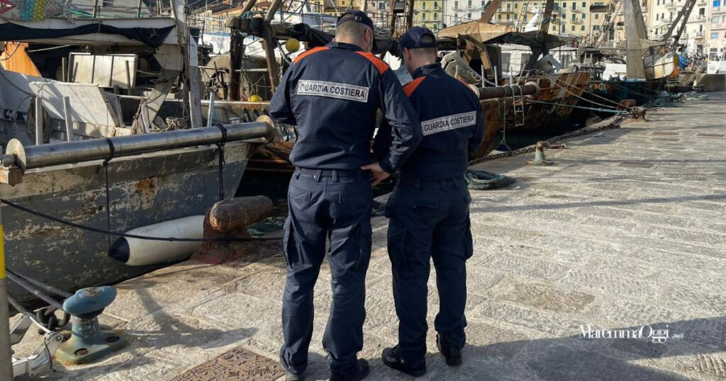 Scontro fra peschereccio e motoscafo, la Guardia costiera sul porto di Santo Stefano