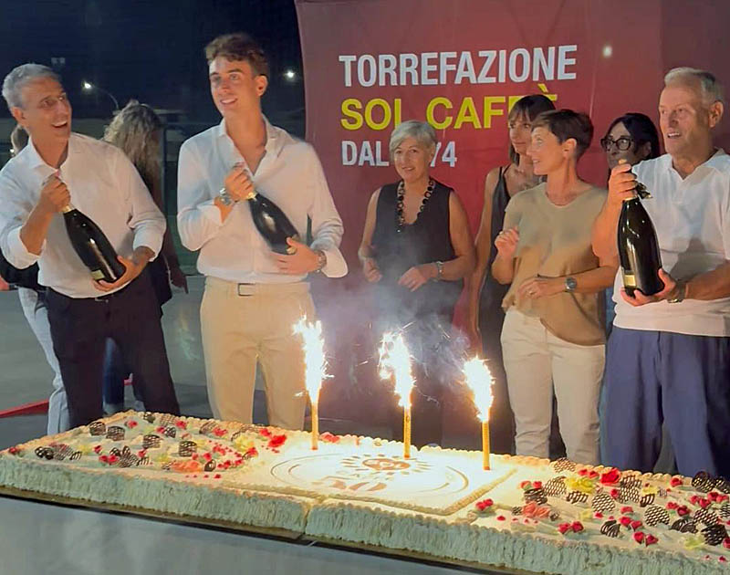 La torta dei 50 anni di Sol Caffè