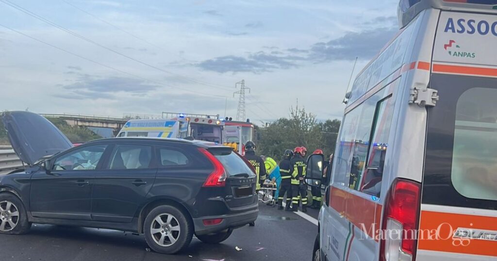 Un'immagine dell'incidente in superstrada all'altezza di Braccagni