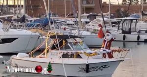 L'arrivo di Babbo Natale al porto di Marina di Grosseto