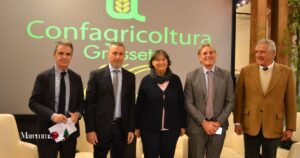 Gli 80 anni di Confagricoltura. Da sinistra Angelo Bottai, vicedirettore Tg1, il presidente Attilio Tocchi, l'assessora regionale Stefania Saccardi, il deputato Marco Simiani e il presidente regionale Marco Neri