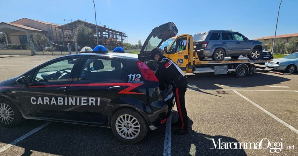 Una pattuglia dei carabinieri di Campagnatico